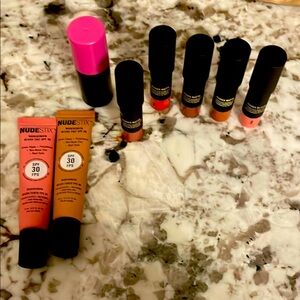 NEW UNOPENED. NUDESTIX Tinted Lip and Cheek Balm Set - Pink and Tan